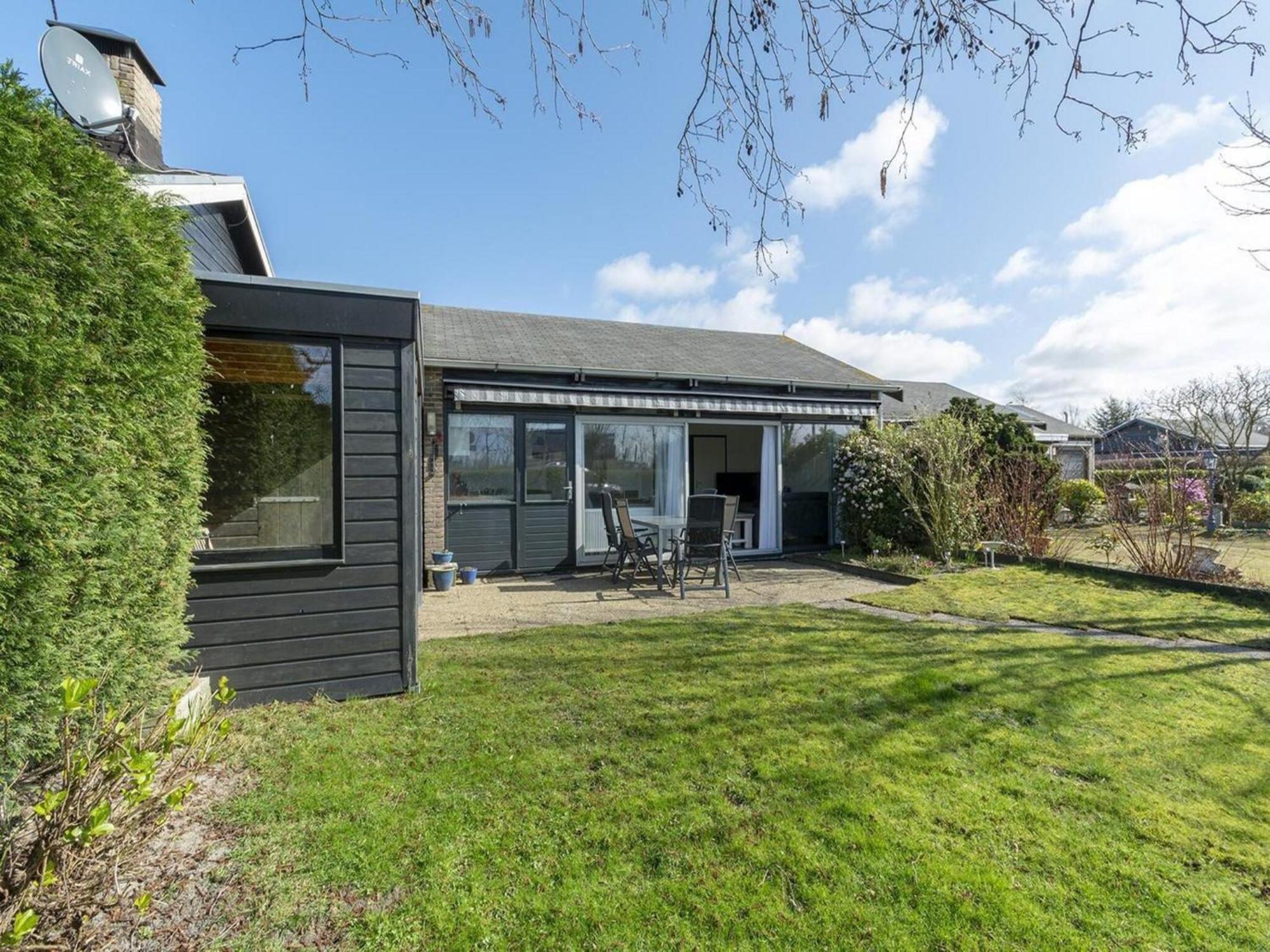 Exquisite Bungalow By The Sea Sint Maartensvlotbrug Luaran gambar
